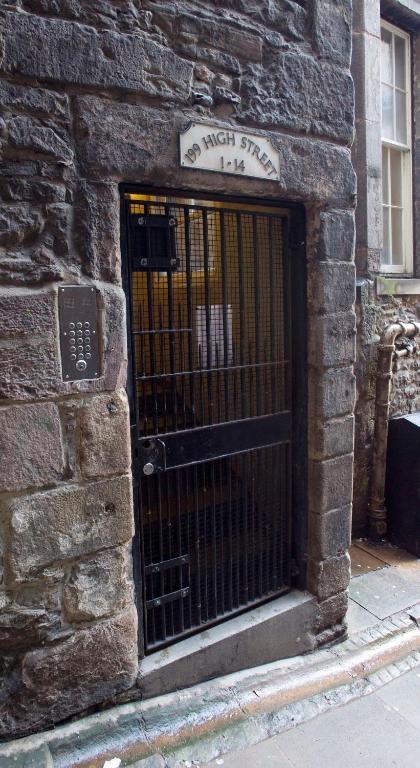 Innercitylets - Royal Mile Edinburgh Szoba fotó